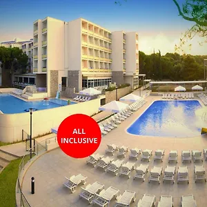 3* Hotell Family Adria
